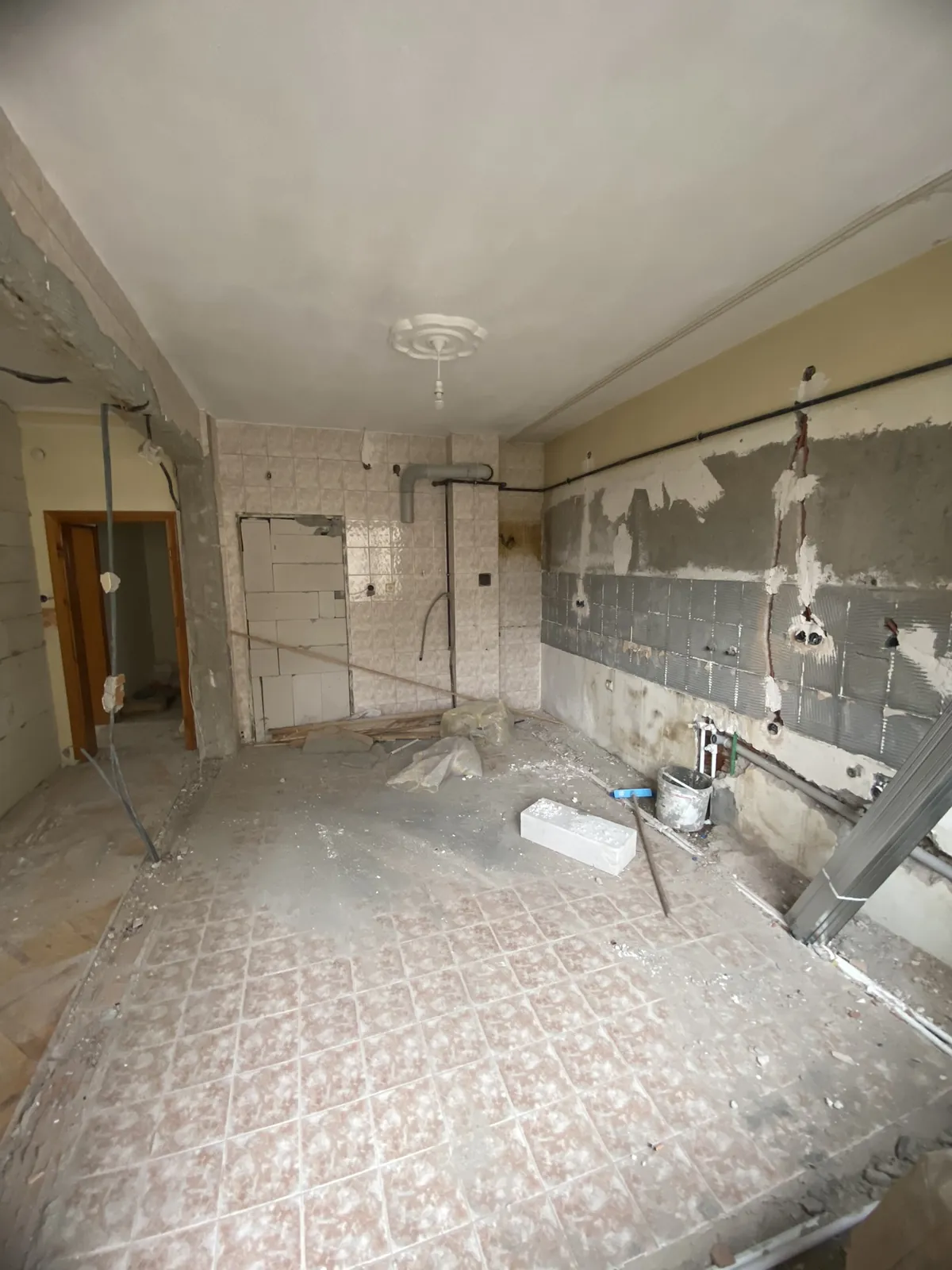 Villa Tadilat Renovasyon Teslim Projemiz - tadilat öncesi durum 3